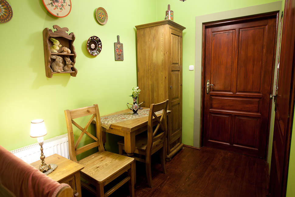 Dwor Na Wichrowym Wzgorzu Bed & Breakfast Przybyslawice ภายนอก รูปภาพ